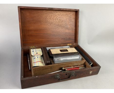 COLLECTION OF VINTAGE BIRO AND FOUNTAIN PENS, including Parker, Cross and Biro