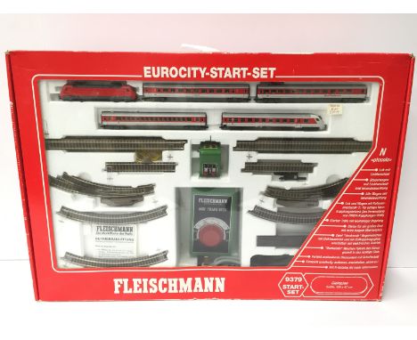 FLEISCHMANN  N Gauge Ready to Run Set 9379 Euro Start Set comprising a DB Red O/H Electric Locomotive with 3 x Express Carria