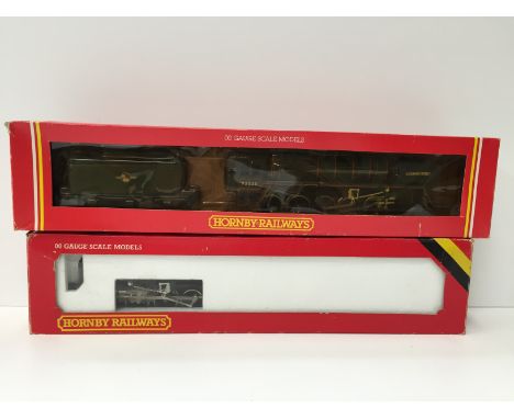 HORNBY 2 x BR Class 9F 2-10-0's -,R 373 BR Green 'Evening Star' no 92220 (Mint with Instructions in an Excellent Box with a d