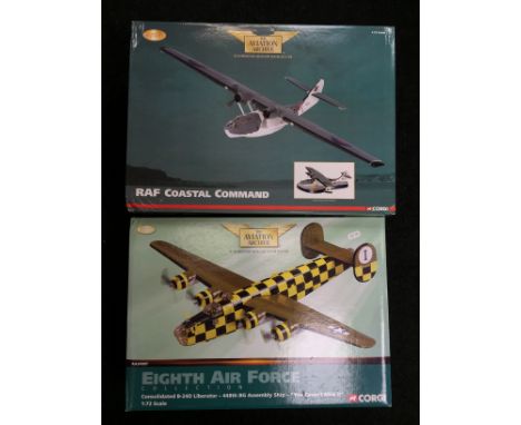 Two Corgi The Aviation Archive 1/72 scale aircraft models: Eighth Air Force AA34007 Consolidated B-24D Liberator - 448th BG A