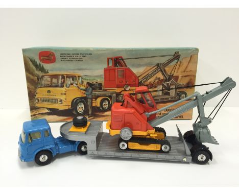 Corgi Major Toys Gift Set No.27 Machinery Carrier with Bedford Tractor Unit and Priestman 'Cub' Shovel. Appears VG with a cou