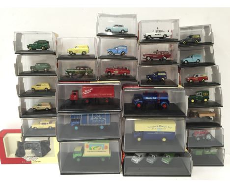 Quantity of Hornby Skale Autos 1/76 scale track-side diecast models, includes R7109 Burrell Road Roller. M and boxed. (27)
