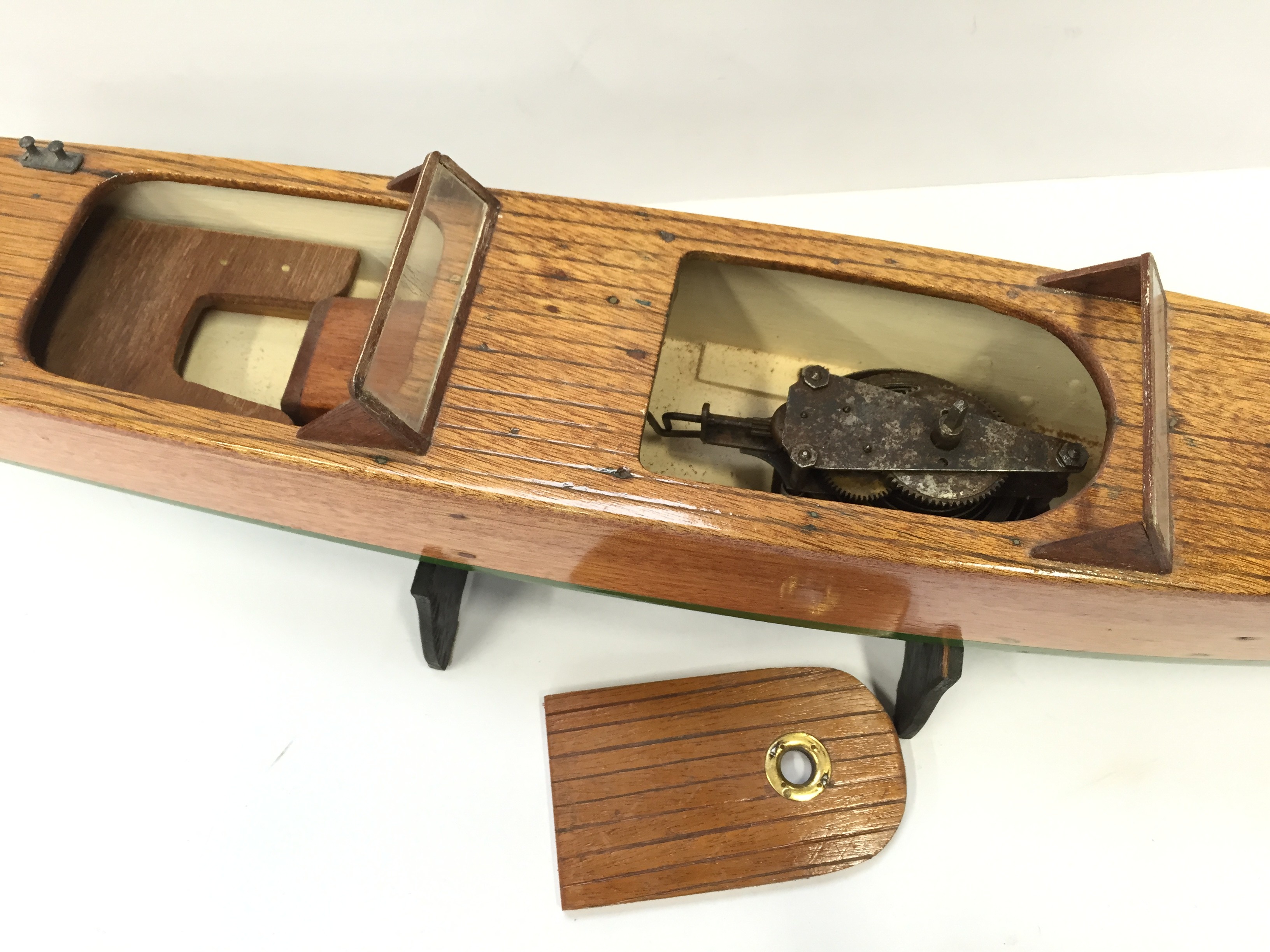 Kellner clockwork wooden speed boat, c.1930's natural wood