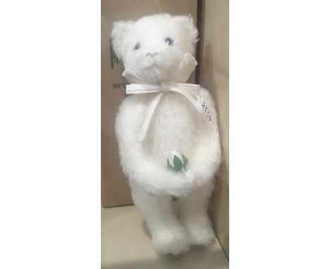 Merrythought Bears, Diana Princess of Wales, limited edition 1734/2500, H: 38 cm, excellent condition, boxed. P&amp;P Group 1