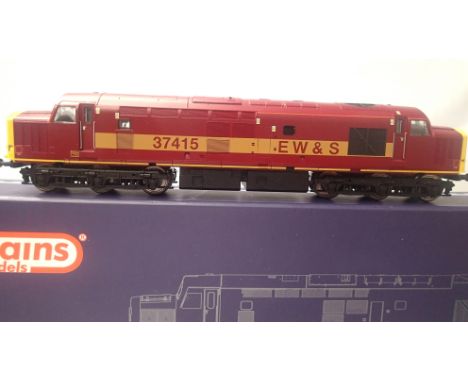 OO scale Vi trains class 37 diesel, 37415, EW &amp; S, red livery. In excellent condition, wrong box (for 37418). P&amp;P Gro