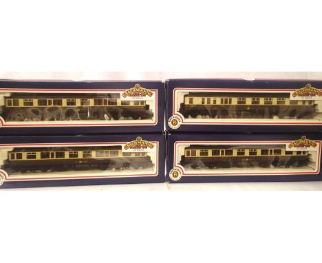 Four OO scale Bachmann Great Western choc/cream, Collett coaches, two 34-050 , 34-075, 34-100. In excellent condition, boxes 