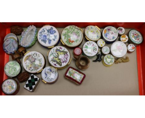 A collection of seventeen Crummel enamel boxes