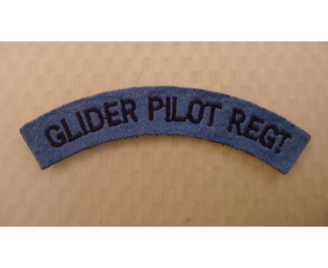 WW2 An original British Airborne Forces embroidered cloth Glider Pilot Regiment shoulder title. This original WW2 Glider Pilo