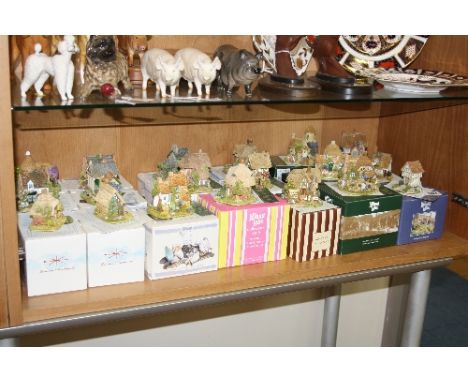 NINETEEN BOXED SYMBOL OF MEMBERSHIP LILLIPUT LANE SCULPTURES, 1997/1998 through to 2015/2016, to include 'Hampton Moat', 'Kil