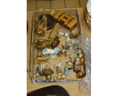 A SMALL TRAY OF WADE WHIMSIES, ETC, to include Treasure Chest, Nursery Rhyme figures etc