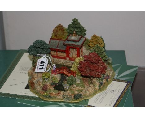 A BOXED LIMITED EDITION LILLIPUT LANE SCULPTURE, modelled as 'Reflections of Jade' No.2988/3950, (with certificate and leafle
