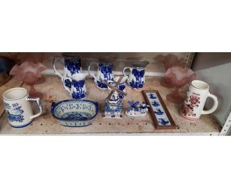 SHELF WITH QTY OF BLUE & WHITE CHINA INCL; GRADUATED JUGS & PINK GLASS FRUIT DISHES