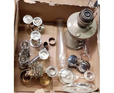 CARTON WITH CANDLESTICKS, CRUET SET, WHITE METAL ALADDIN OIL LAMP & OTHER PLATEDWARE