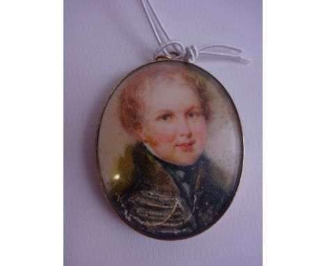 Head & shoulder miniature oval portrait of a Regency Officer, watercolour on ivory, probably originally a brooch, H4cm   Cond