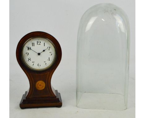 An Edwardian mahogany and inlaid balloon shaped mantel timepiece with Arabic numerals to the white enamel dial, height 21cm, 