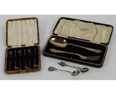 A cased George V hallmarked silver christening set of fork and spoon with picture bowl, JB Chatterley & Sons, Birmingham 1935