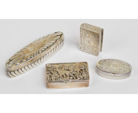 An Edwardian hallmarked silver oval trinket box engraved "Heather", Deakin & Francis, Birmingham 1907, length 11cm, a 925 gra