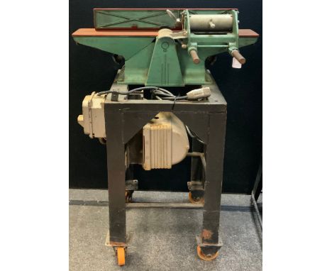 Woodworking machinery - A wood planeing machine, by Beaver power tools, Guelph, Canada, heavy cast iron floor standing frame 