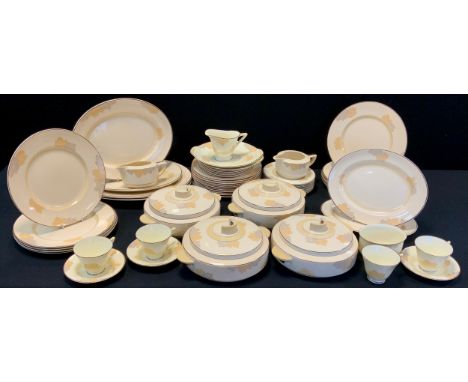 Royal Doulton, Athlone,D5551 dinner service for ten including four tureens, four tea cups and saucers, meat dishes, sandwich 