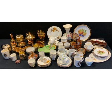 Ceramics - a Royal Winton gold lustred part coffee set; a Royal Imperial part tea set; a Carltonware dish; a Japanese part co