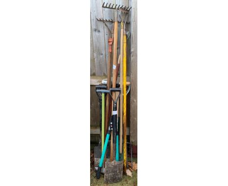 Quantity of garden tools to include spades, rakes, forks etc, condition requests and additional images will not be given for 