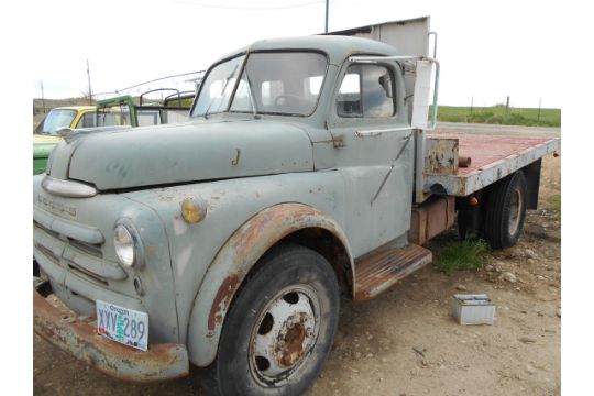 1950 Dodge 2 ton truck w/12' flatbed