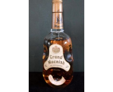 A bottle of Grand Macnish Blended Scotch Whisky, bottled in the 1960's, circa 75cl, 70% proof.