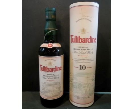 A bottle of Tullibardine Single Highland Malt Scotch Whisky, aged 10 years, 70cl, 40% vol, in original box.