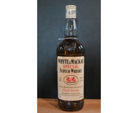 A bottle of Whyte & Mackay Special Scotch Whisky, 1980's bottling, 75cl, 43% vol.