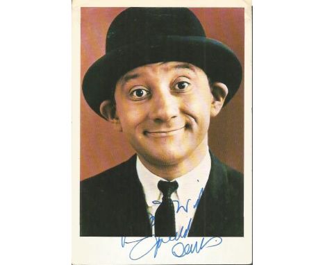 Freddie Parrot Face Davies Comedian Signed Vintage Photo. Good condition