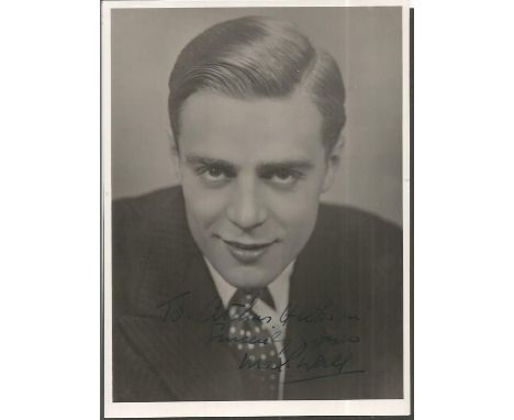 Max Wall Comic Signed Vintage 5x7 Photo. Good condition