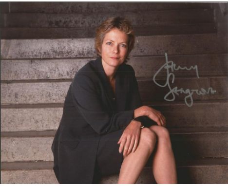 Jenny Seagrove signed colour 10x8 photo she trained at the Bristol Old Vic Theatre School and first came to attention playing