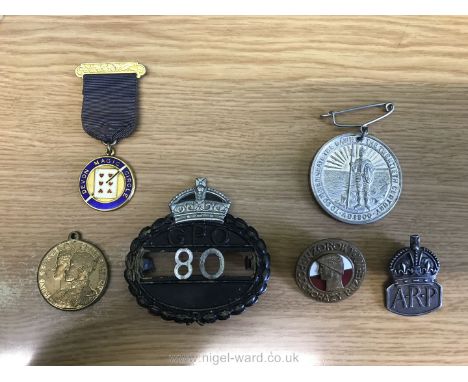 A GPO Post Office badge, five medallions - Polish, Magic circle, etc., eight army cap Badges, etc.