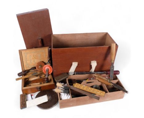 A large modern bespoke handmade carpenter's tool chest, with fitted tray, containing a large quantity of Vintage tools, inclu