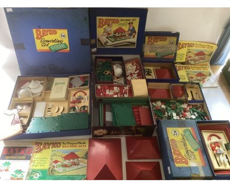 Bayko Vintage Toy &nbsp;Buildings sets; Extensive wonderful collection, mostly in original Boxes, with many additional buildi