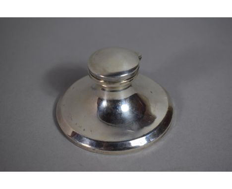 A Silver Capstan Inkwell, Birmingham 1919. 8.5cm Diameter. 