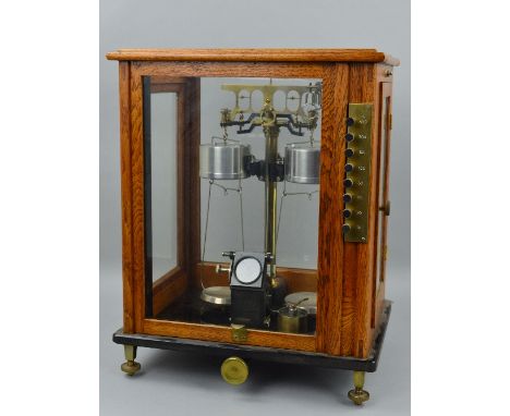 A CASED SARTORIUS-WERKE SET OF PRECISION SCALES, measuring 10-500mg weights, dimensions of outer case 44cm x width 36.5cm x d