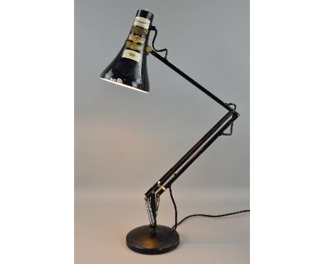 A VINTAGE ANGLE POISE LAMP, marked 'Angleposie Lighting Ltd, Angleposie 90, Redditch England', black painted, circular base, 