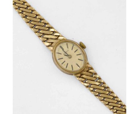 Tissot 9ct gold lady's bracelet watch, London import 1973, 78300, oval gilt dial, case 14mm, mechanical movement, on an integ