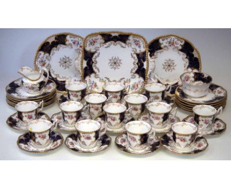 Coalport 'Batwing' tea service, comprising of fourteen cups, twelve saucers, twelve side plates, cream jug, sugar bowl, two p