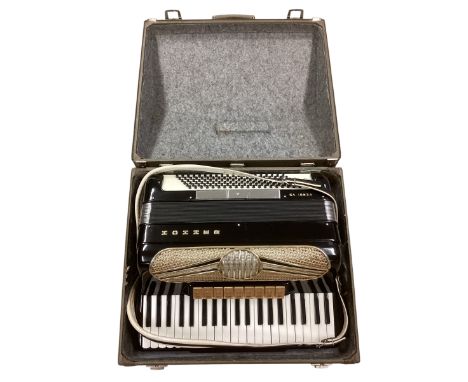 A Hohner Verdi 5 Accordion, A  Verdi 55, 120 base with original carry case, straps etc. Good overall condition, may require a