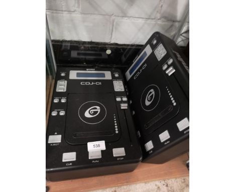 2 Gemini cd decks. 