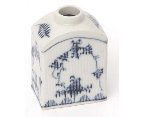 Mid-18th century German porcelain tea caddy, the ribbed body decorated in underglaze blue with a Meissen style pattern, 10cms