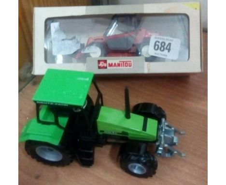 MANITOU TRACTOR WITH SHOVEL BOXED &amp; SIKU DUETZ-FAHR GREEN TRACTOR UN-BOXED