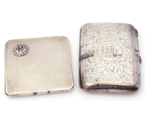 Mixed lot.  George VI silver compact of square form, engine turned decorated, the front applied with a circular plaque, the c