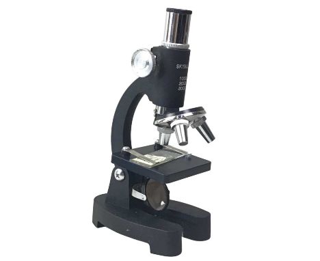 MICROSCOPE WITH ACCESSORIES, ALONG WITH TWO BOOKS the microscope with fitted carry case, along with a Folio Society Travels W