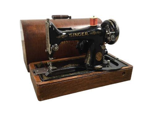 SINGER SEWING MACHINE, ALONG WITH TWO OTHER SEWING MACHINES the Singer sewing machine in caseQty: 3