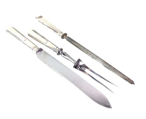 SET OF MAPPIN & WEBB THREE PIECE CARVING SET, AND A SET OF KNIVES AND FORKS WITH SILVER COLLARS the carving set with stainles