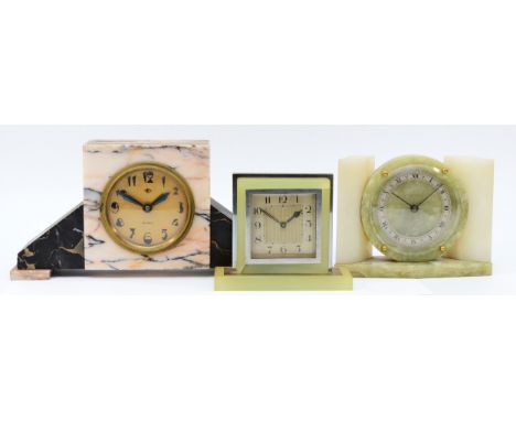 A French Art Deco 1920s marble mantel clock, having 8 day movement, 14cm tall, together with two 1950s green onyx mantel cloc