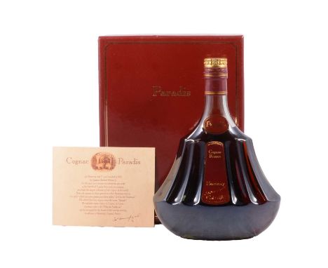 Hennessey 'Paradis' Cognac, 1 one bottle, 40%, 0.7cl, in presentation carton.